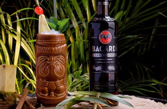 BACARDI BLACK CARTA NEGRA tropical drink
